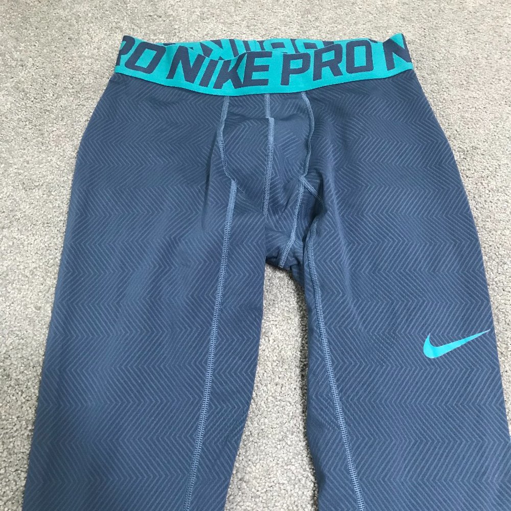 Nike: Good Condition Combat Compression Tights - image 3